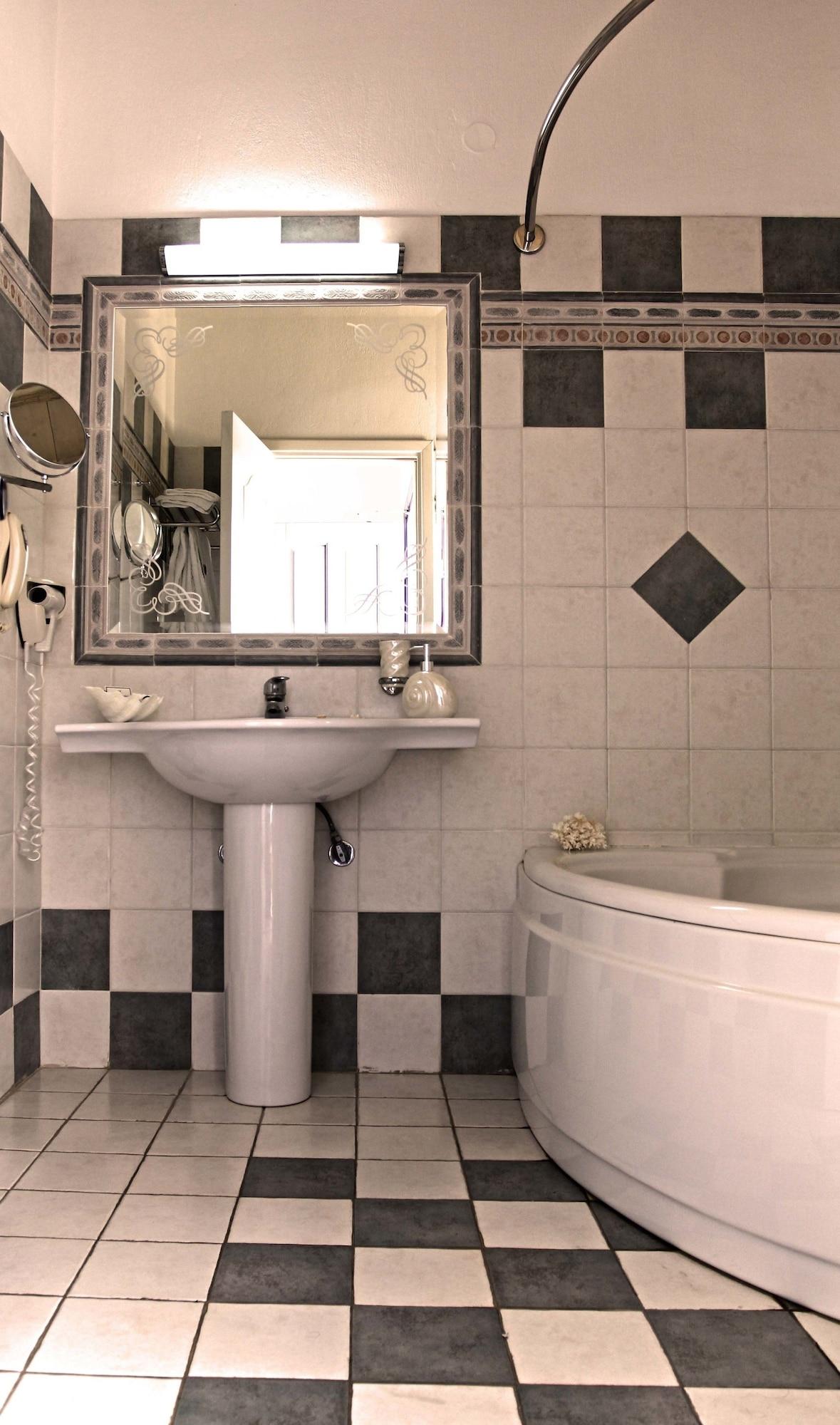 Hotel Anatolia Ано Мера Екстериор снимка
