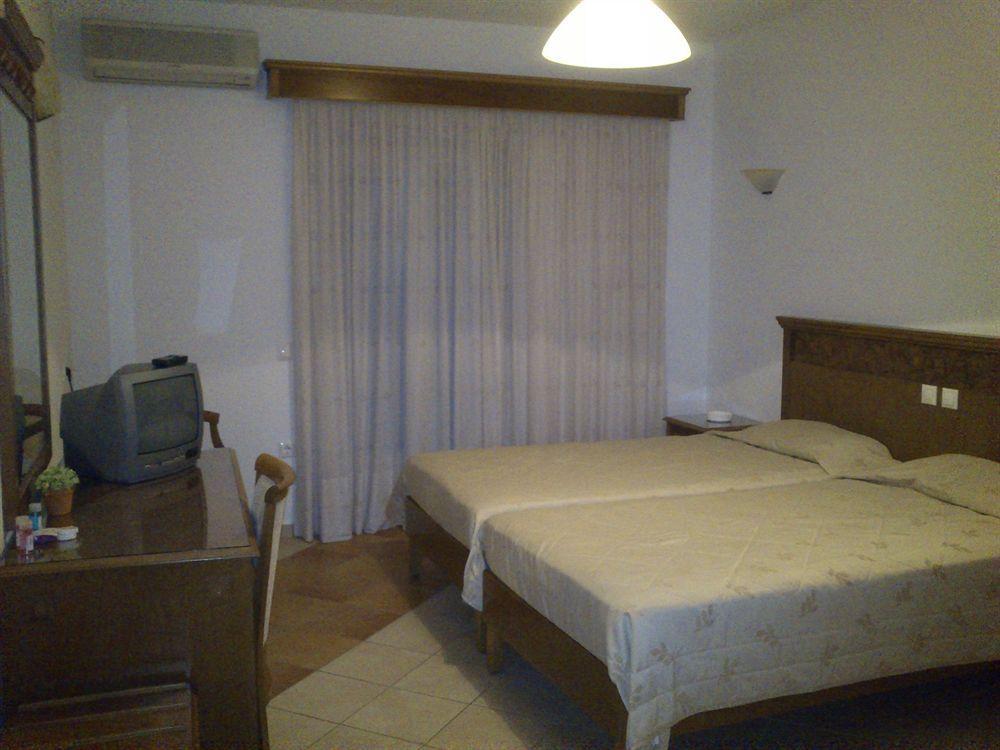 Hotel Anatolia Ано Мера Екстериор снимка